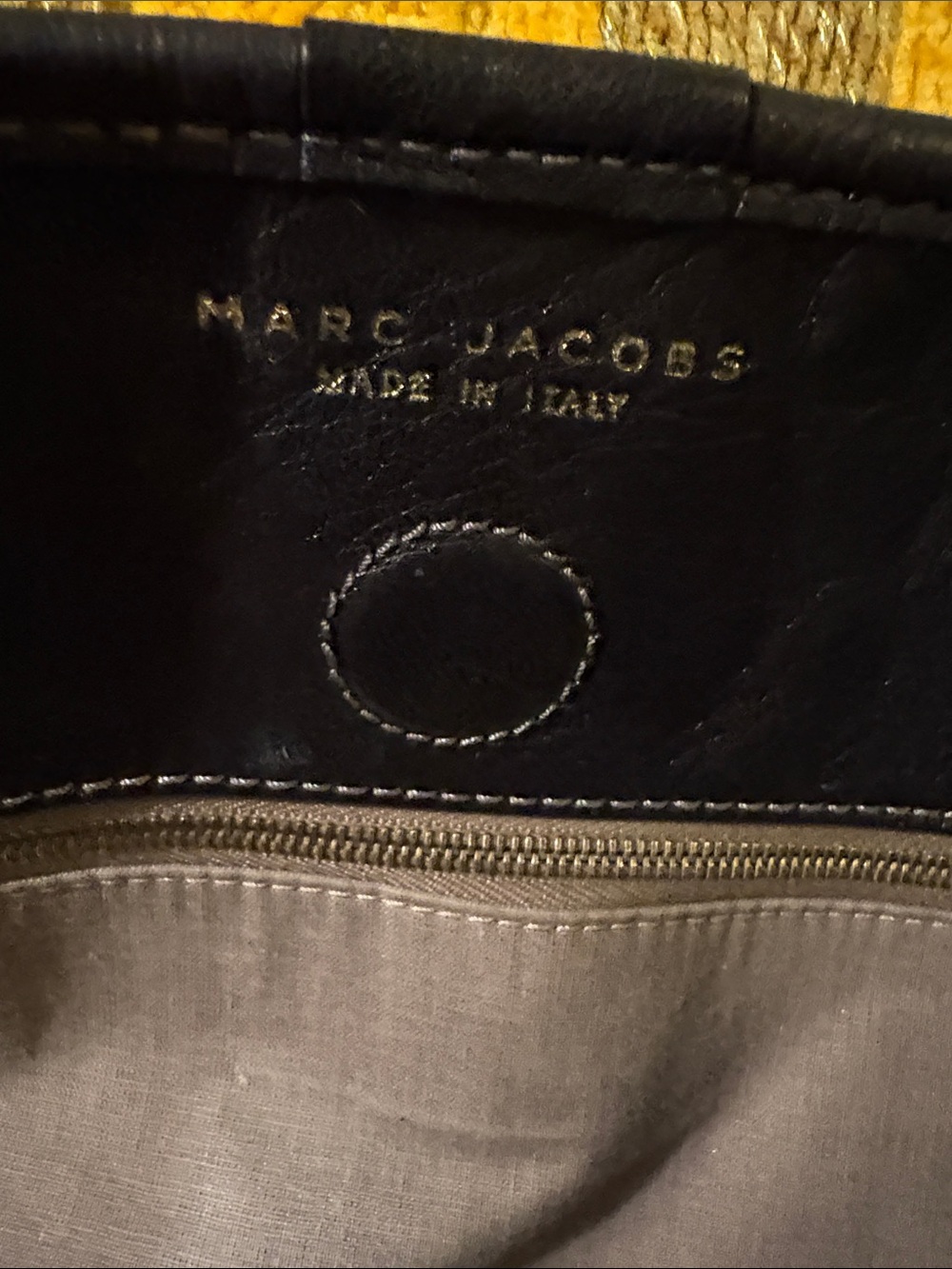 Marc Jacobs Irina Black Quilted Leather Tote with Quilted Panel and Stud Logo - Picture 6 of 13